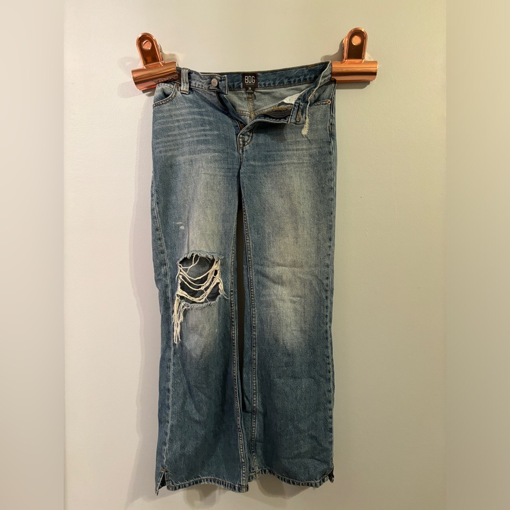 Size 26 BDG Urban Outfitters bootcut ripped/distressed blue jeans!